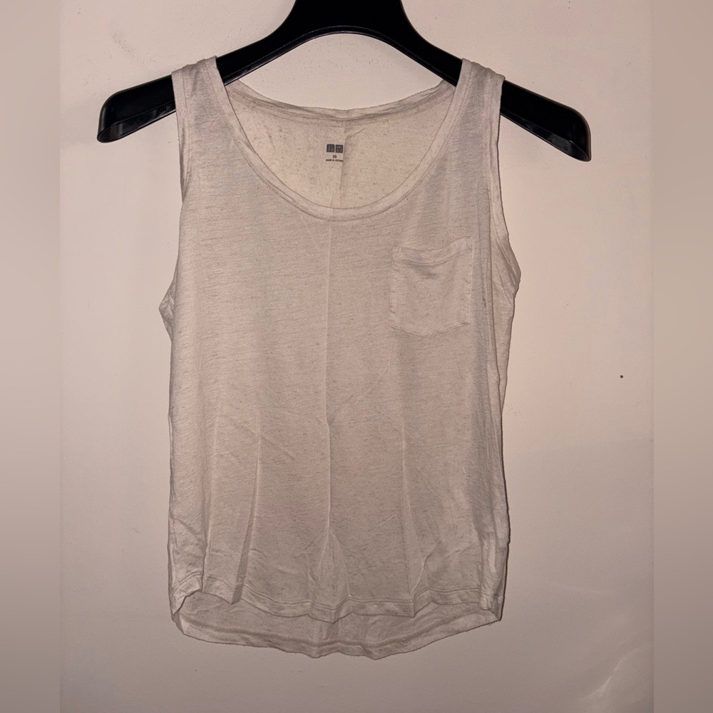 Uniqlo size XS